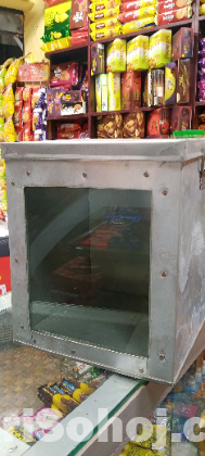 বেকারি ডিসপ্লে বক্স